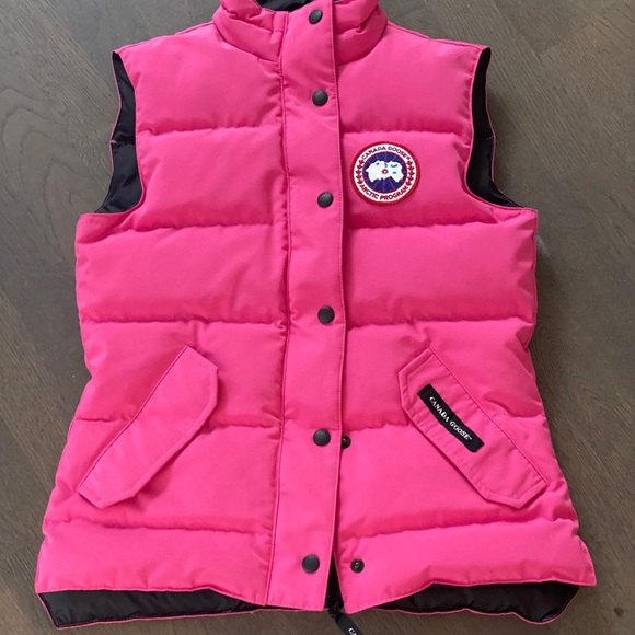 Canada Goose Jackets & Blazers - Canada goose vest